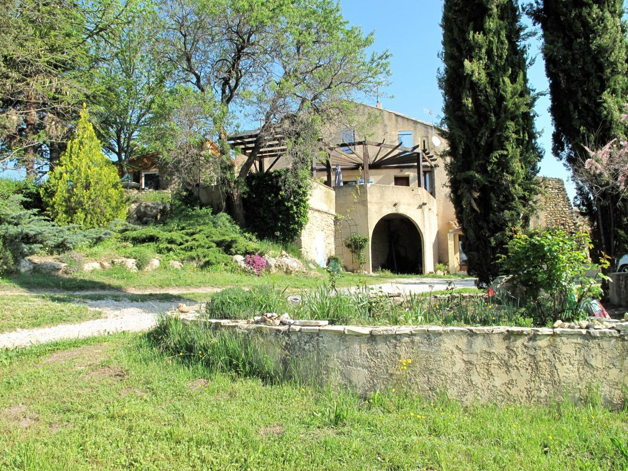 Le Grand Saint Paul Bed & Breakfast Rognes ภายนอก รูปภาพ