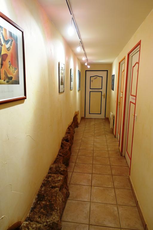 Le Grand Saint Paul Bed & Breakfast Rognes ภายนอก รูปภาพ