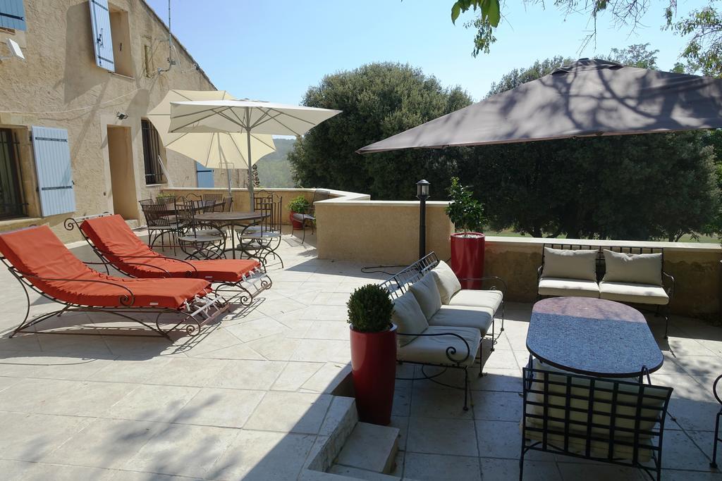 Le Grand Saint Paul Bed & Breakfast Rognes ภายนอก รูปภาพ